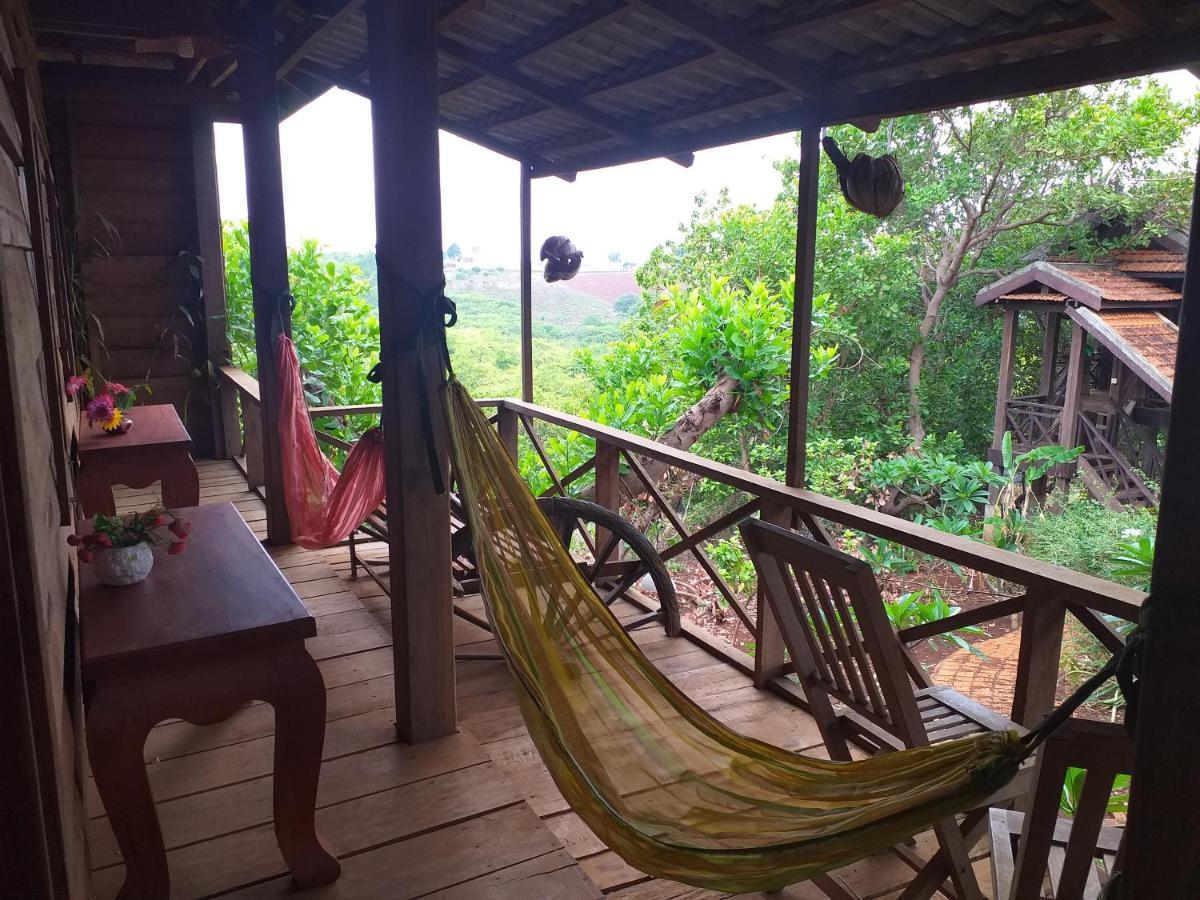 Nature House Eco-Lodge& Trekking Banlung Esterno foto