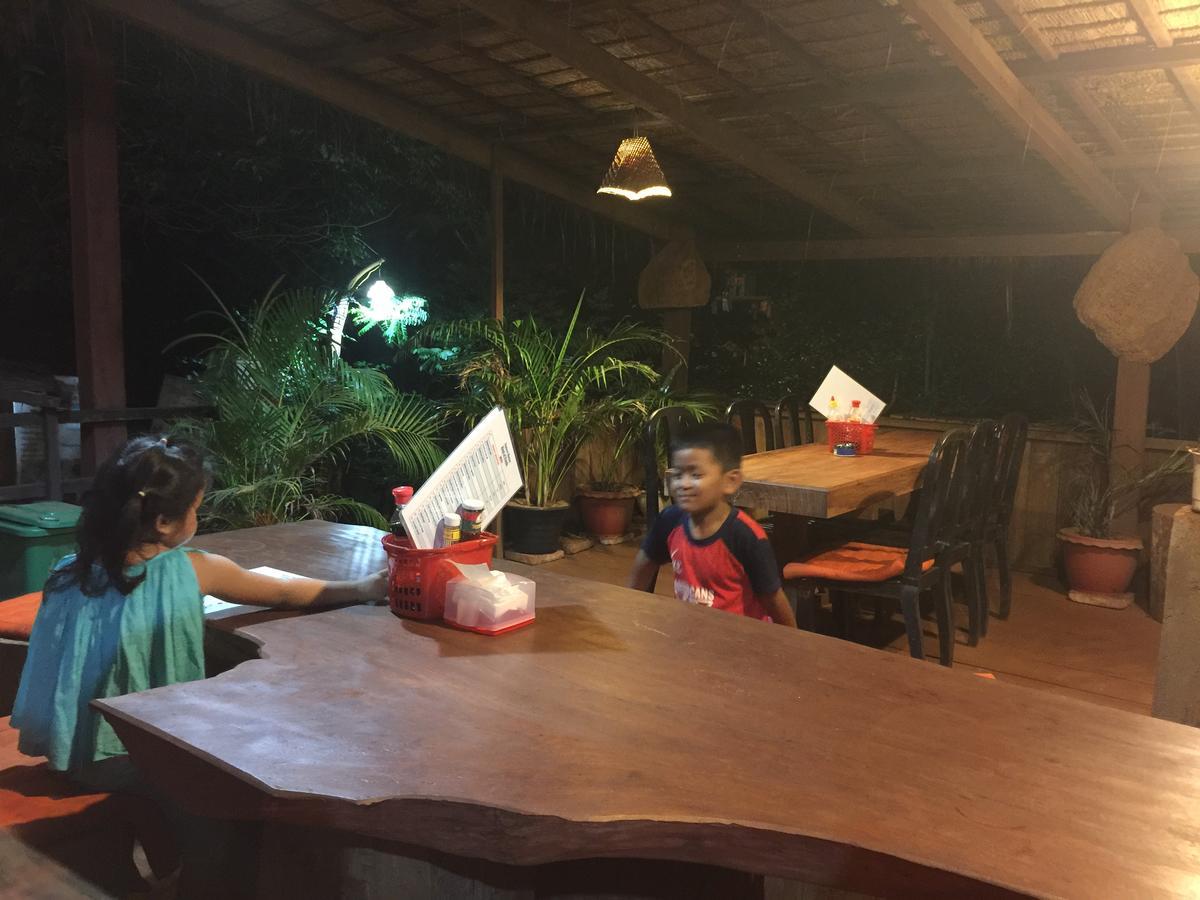 Nature House Eco-Lodge& Trekking Banlung Esterno foto