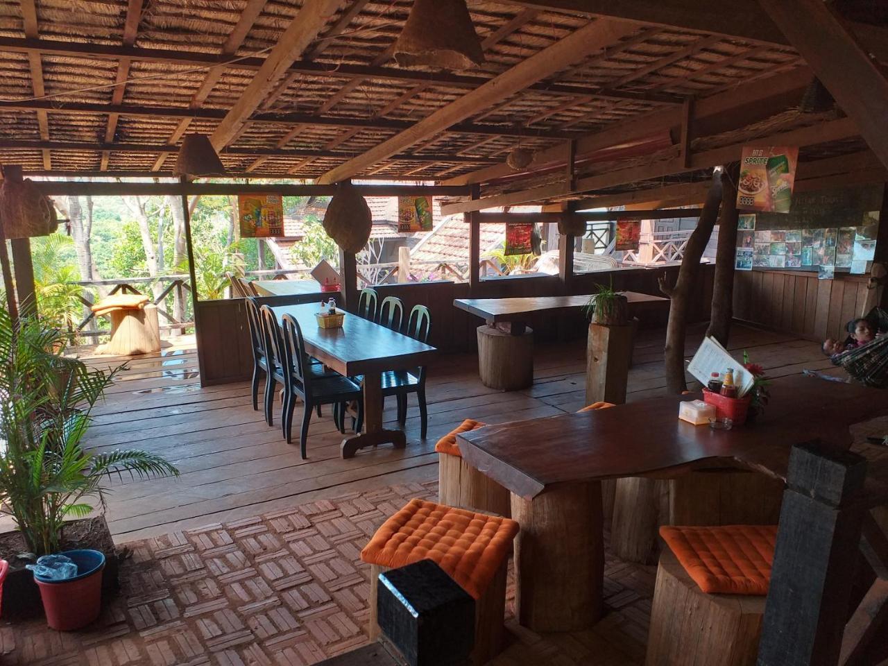 Nature House Eco-Lodge& Trekking Banlung Esterno foto