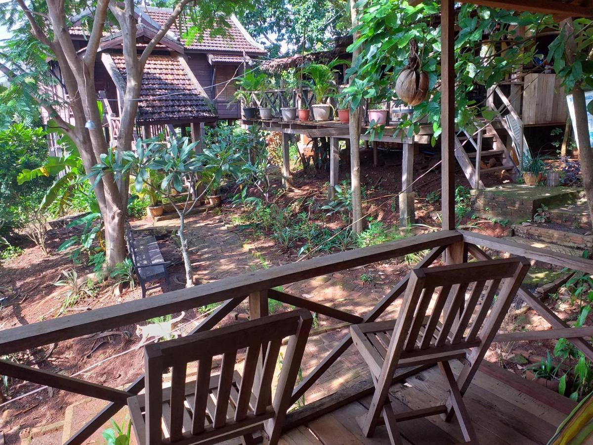 Nature House Eco-Lodge& Trekking Banlung Esterno foto