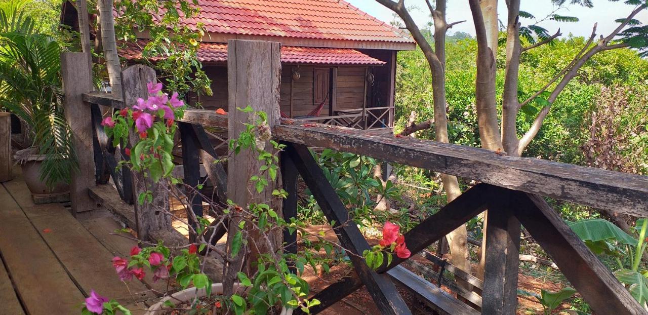 Nature House Eco-Lodge& Trekking Banlung Esterno foto